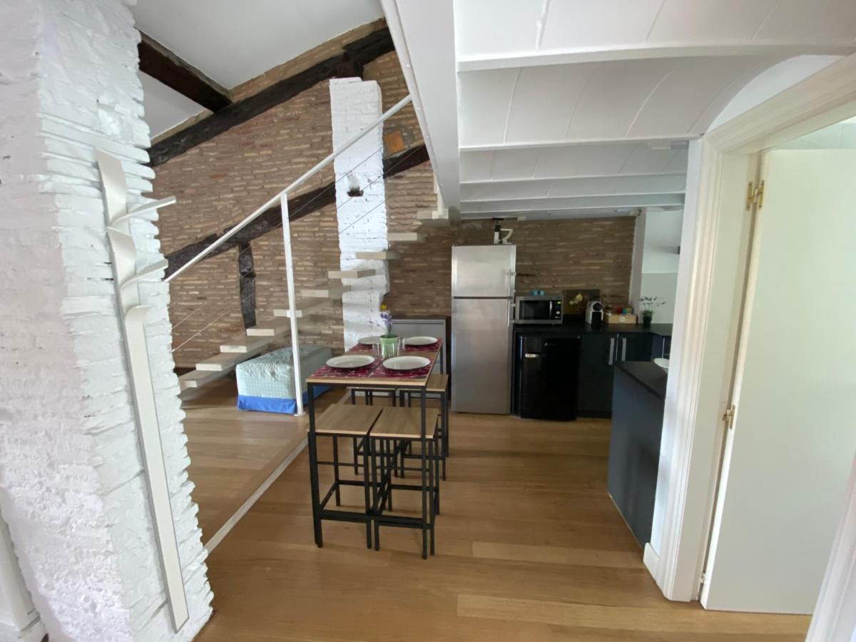 Atico Plaza Mercado Apartment