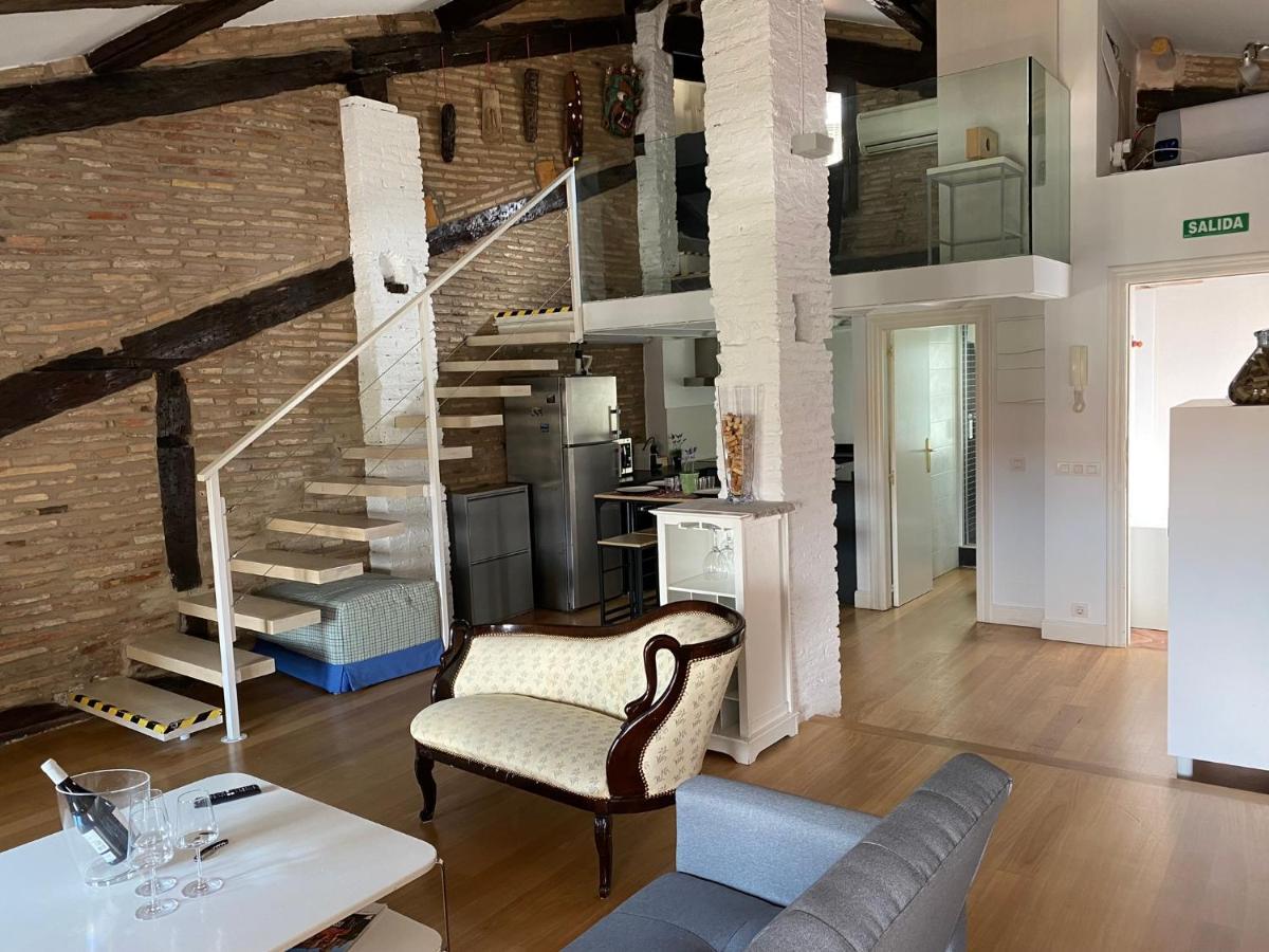 Atico Plaza Mercado Apartment *