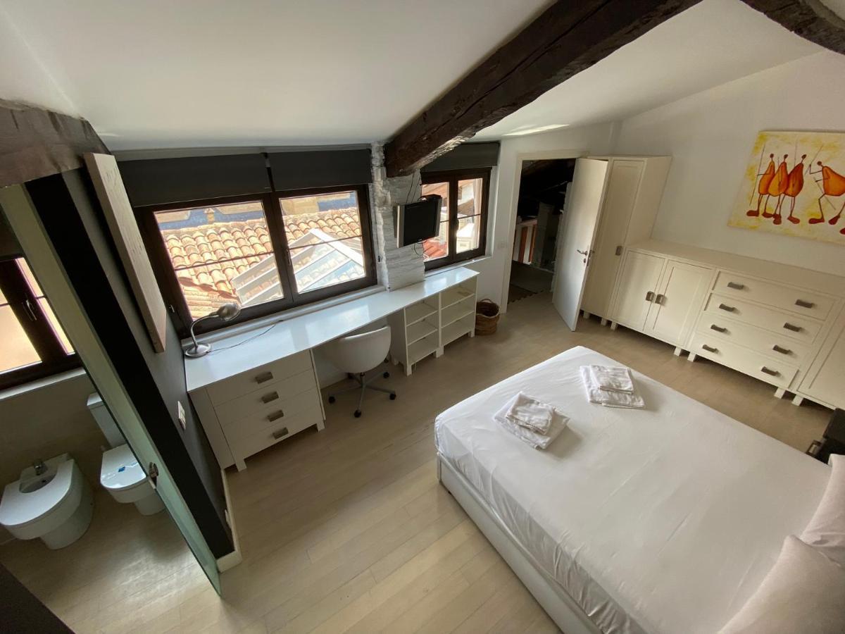 Atico Plaza Mercado Apartment Logrono